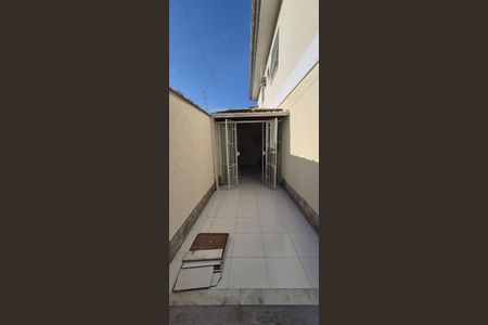 Casa de condomínio para alugar com 126m², 4 quartos e 2 vagas Casa de condomínio para alugar com 126m², 4 quartos e 2 vagasÁrea externa