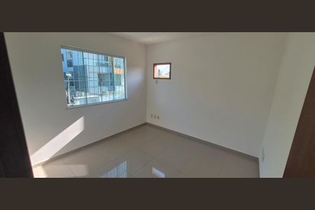 Casa de condomínio para alugar com 126m², 4 quartos e 2 vagas Casa de condomínio para alugar com 126m², 4 quartos e 2 vagasSala