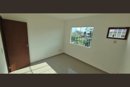 Casa de condomínio para alugar com 126m², 4 quartos e 2 vagas Casa de condomínio para alugar com 126m², 4 quartos e 2 vagasQuarto