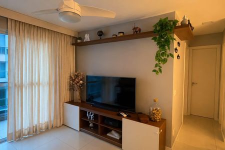 Apartamento à venda com 72m², 2 quartos e 1 vaga Apartamento à venda com 72m², 2 quartos e 1 vagaSala