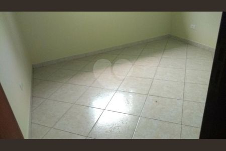 Casa à venda com 3 quartos, 227m² em Vila Santos, São Paulo