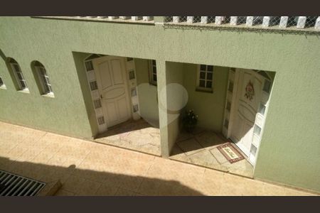 Casa à venda com 3 quartos, 227m² em Vila Santos, São Paulo