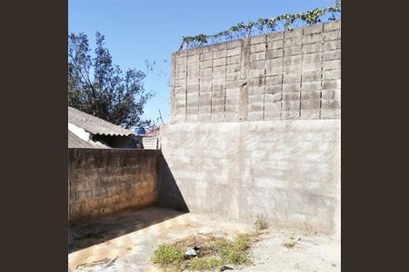 Casa à venda com 160m², 2 quartos e 2 vagas