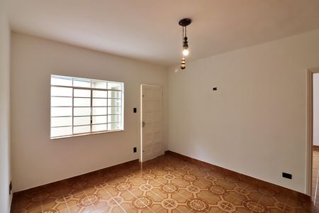 Casa para alugar com 91m², 2 quartos e 2 vagasSala 