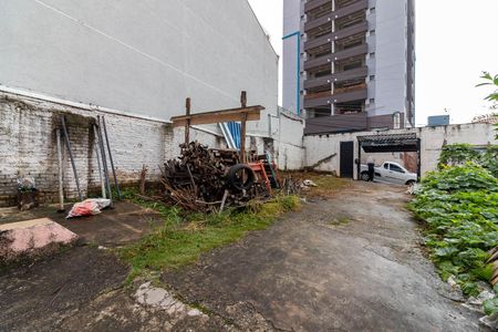 Casa à venda com 591m², 4 quartos e 1 vagaGaragem e Quintal Frontal