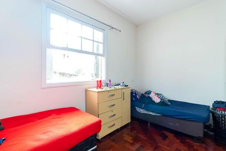 Casa à venda com 591m², 4 quartos e 1 vagaQuarto 2