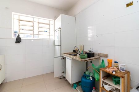 Casa à venda com 591m², 4 quartos e 1 vagaCozinha