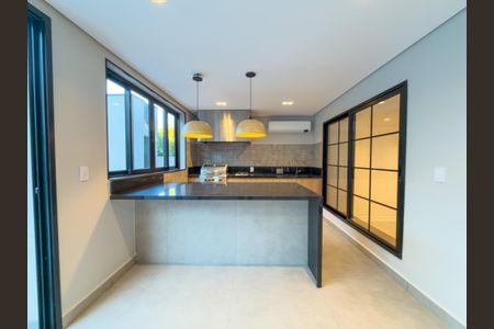 Casa de condomínio à venda com 422m², 5 quartos e 6 vagas Casa de condomínio à venda com 422m², 5 quartos e 6 vagasFoto 20