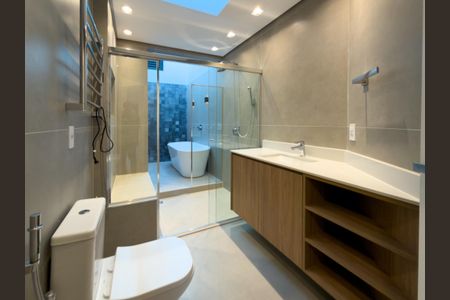 Casa de condomínio à venda com 422m², 5 quartos e 6 vagas Casa de condomínio à venda com 422m², 5 quartos e 6 vagasFoto 36
