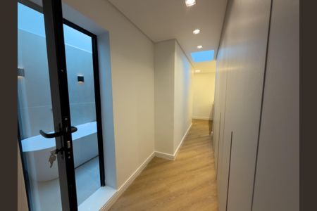 Casa de condomínio à venda com 422m², 5 quartos e 6 vagas Casa de condomínio à venda com 422m², 5 quartos e 6 vagasFoto 39