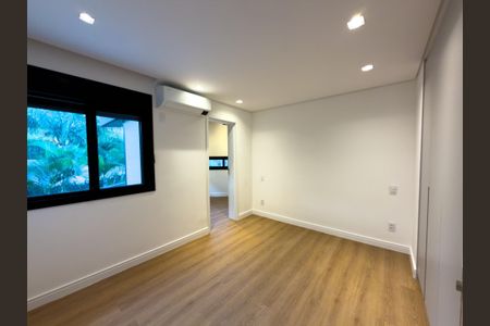 Casa de condomínio à venda com 422m², 5 quartos e 6 vagas Casa de condomínio à venda com 422m², 5 quartos e 6 vagasFoto 46