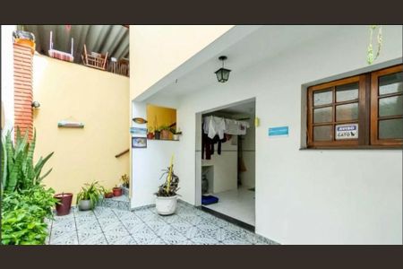 Casa à venda com 276m², 3 quartos e 2 vagas