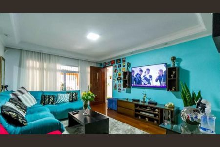 Casa à venda com 276m², 3 quartos e 2 vagas