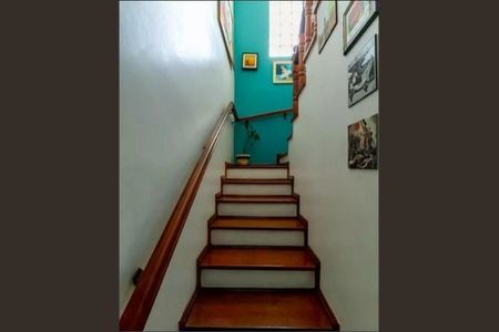 Casa à venda com 276m², 3 quartos e 2 vagas