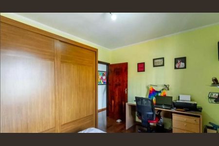 Casa à venda com 276m², 3 quartos e 2 vagas