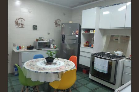 Casa à venda com 183m², 3 quartos e 3 vagas