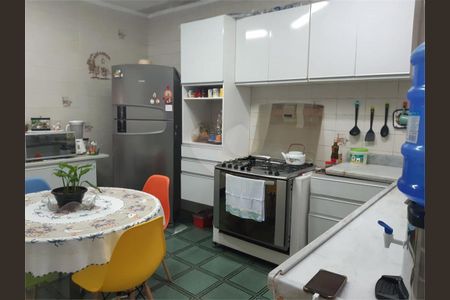 Casa à venda com 183m², 3 quartos e 3 vagas