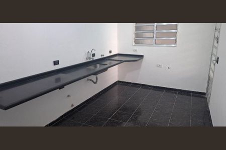 Casa à venda com 184m², 2 quartos e 3 vagas