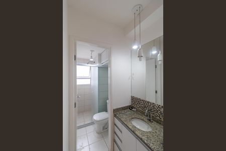 Apartamento à venda com 63m², 2 quartos e 1 vaga Apartamento à venda com 63m², 2 quartos e 1 vagaBanheiro