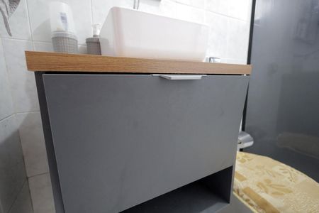 Casa à venda com 220m², 3 quartos e 2 vagas Casa à venda com 220m², 3 quartos e 2 vagasBanheiro 3