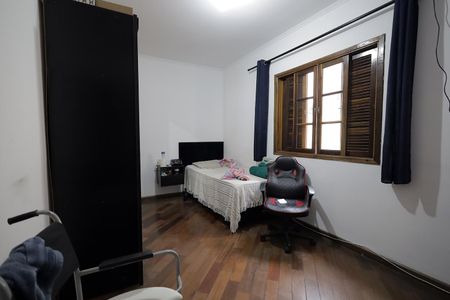 Casa à venda com 220m², 3 quartos e 2 vagas Casa à venda com 220m², 3 quartos e 2 vagasQuarto 3