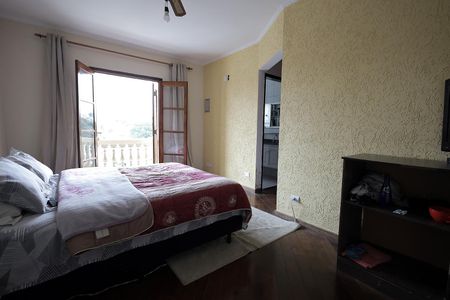 Casa à venda com 220m², 3 quartos e 2 vagas Casa à venda com 220m², 3 quartos e 2 vagasQuarto Suíte 1