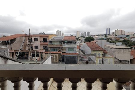 Casa à venda com 220m², 3 quartos e 2 vagas Casa à venda com 220m², 3 quartos e 2 vagasVista Sacada