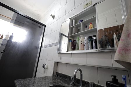 Casa à venda com 220m², 3 quartos e 2 vagas Casa à venda com 220m², 3 quartos e 2 vagasBanheiro Suíte