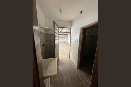 Casa à venda com 2 quartos, 46m² em Moinho Velho, São Paulo