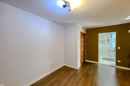 Apartamento para alugar com 107m², 3 quartos e 2 vagas Apartamento para alugar com 107m², 3 quartos e 2 vagasSala