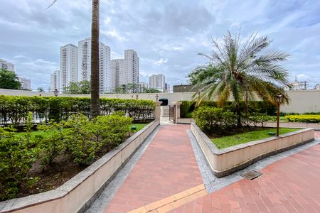 Apartamento para alugar com 107m², 3 quartos e 2 vagas Apartamento para alugar com 107m², 3 quartos e 2 vagasÁrea comum