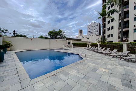 Apartamento para alugar com 107m², 3 quartos e 2 vagas Apartamento para alugar com 107m², 3 quartos e 2 vagasÁrea comum - Piscina