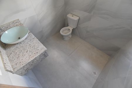 Casa à venda com 110m², 3 quartos e 2 vagasBanheiro 2