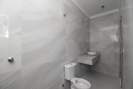Casa à venda com 110m², 3 quartos e 2 vagasBanheiro da Suíte