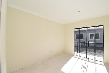 Casa à venda com 110m², 3 quartos e 2 vagasSuíte