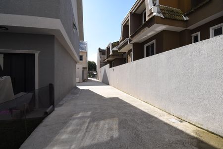 Casa à venda com 110m², 3 quartos e 2 vagasÁrea externa