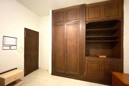 Casa à venda com 529m², 4 quartos e 5 vagasQuarto 3