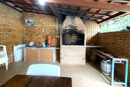 Casa à venda com 529m², 4 quartos e 5 vagasEspaço Gourmet