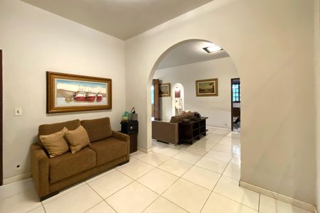 Casa à venda com 529m², 4 quartos e 5 vagasSala de Estar