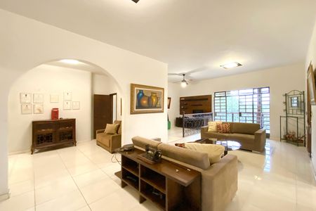 Sala de casa à venda com 4 quartos, 529m² em Garças, Belo Horizonte
