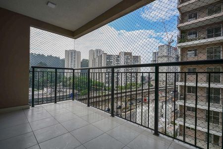 Apartamento à venda com 67m², 2 quartos e 1 vagaVaranda