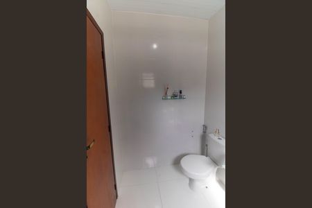 Casa para alugar com 100m², 3 quartos e 2 vagas Casa para alugar com 100m², 3 quartos e 2 vagasBanheiro