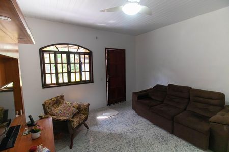 Sala de casa para alugar com 3 quartos, 100m² em Engenho do Mato, Niterói