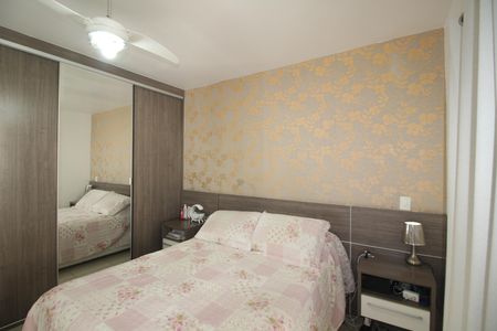 Casa de condomínio à venda com 160m², 4 quartos e 2 vagasQuarto 4
