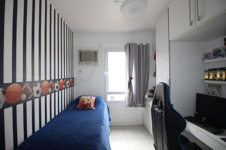 Casa de condomínio à venda com 160m², 4 quartos e 2 vagasQuarto 2