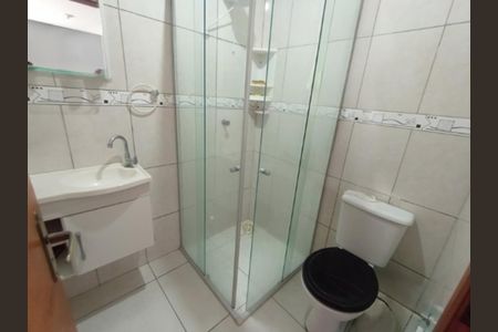 Banheiro 1 de casa para alugar com 2 quartos, 110m² em Arroio da Manteiga, São Leopoldo