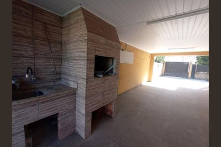 Casa para alugar com 110m², 2 quartos e 3 vagas