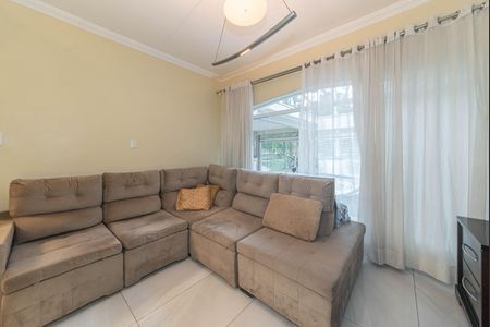 Casa para alugar com 114m², 3 quartos e 2 vagas Casa para alugar com 114m², 3 quartos e 2 vagasSala