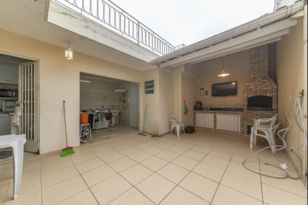 Casa para alugar com 114m², 3 quartos e 2 vagas Casa para alugar com 114m², 3 quartos e 2 vagasQuintal