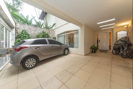 Casa para alugar com 114m², 3 quartos e 2 vagas Casa para alugar com 114m², 3 quartos e 2 vagasGaragem